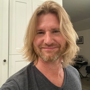 Meet your Posher, Jason